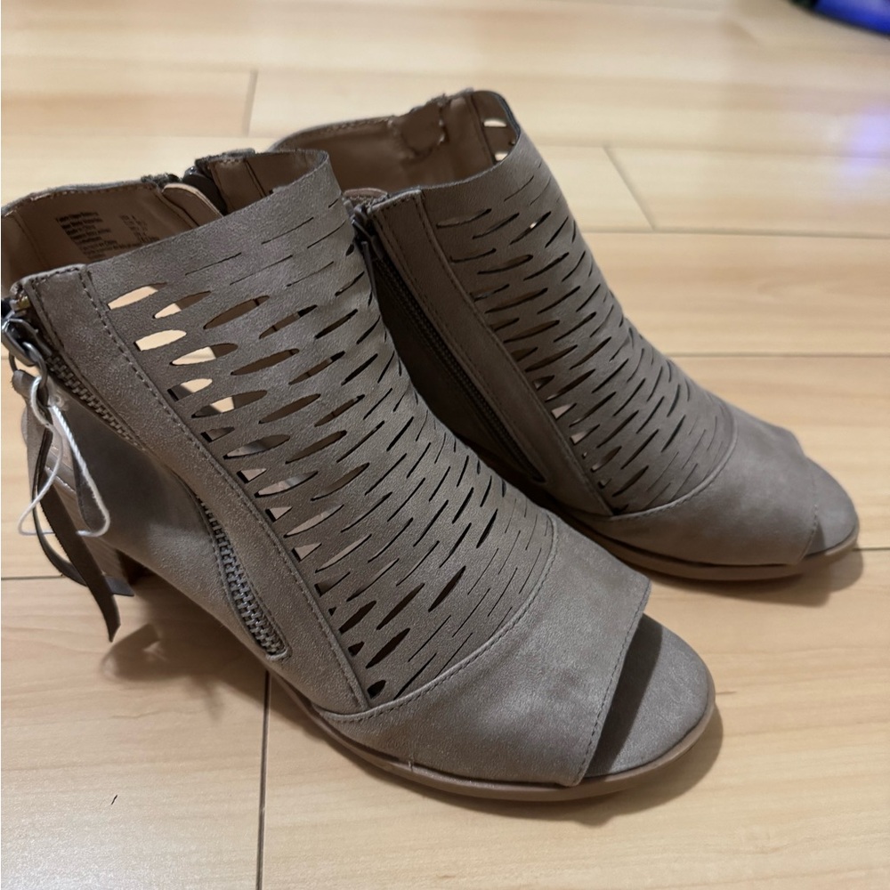 American Eagle By Payless Taupe Cut-Out Ankle Peep-Toe Heels